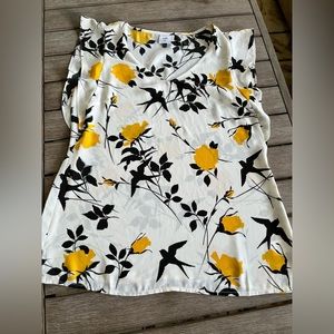 Beautiful White and Yellow Silky Blouse Size M